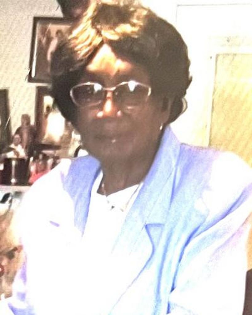 Hattie B. Mills Profile Photo