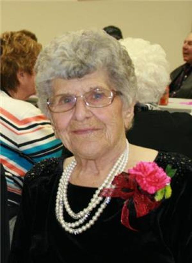 Ella Schmidt