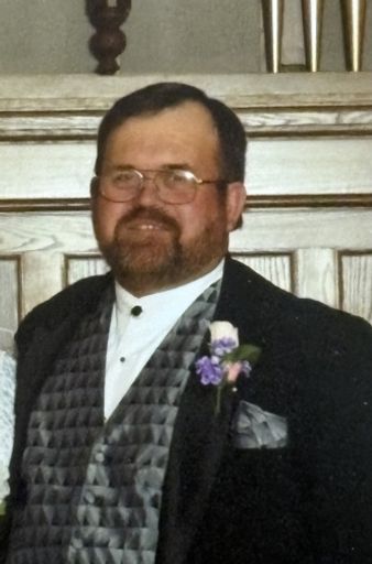 Robert Hansen's obituary image