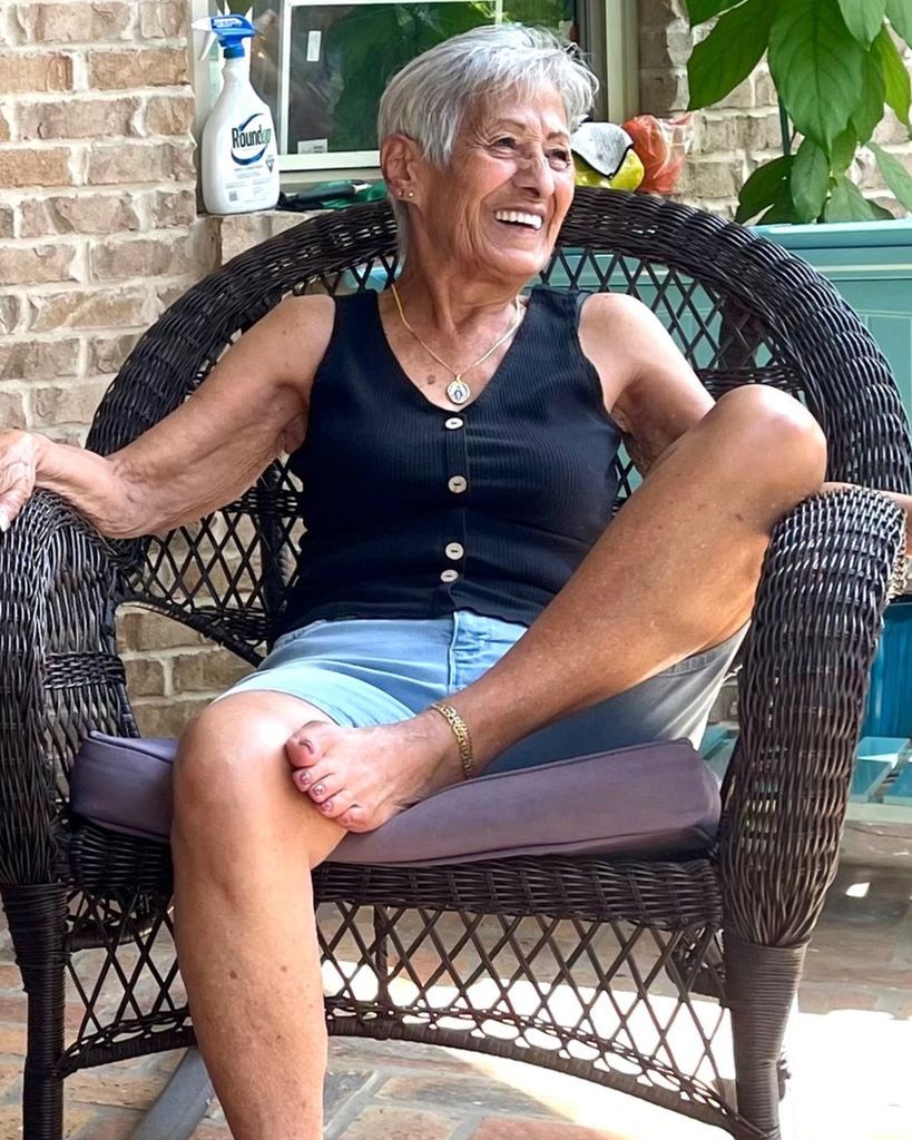 Enilda "Nilda" Santos