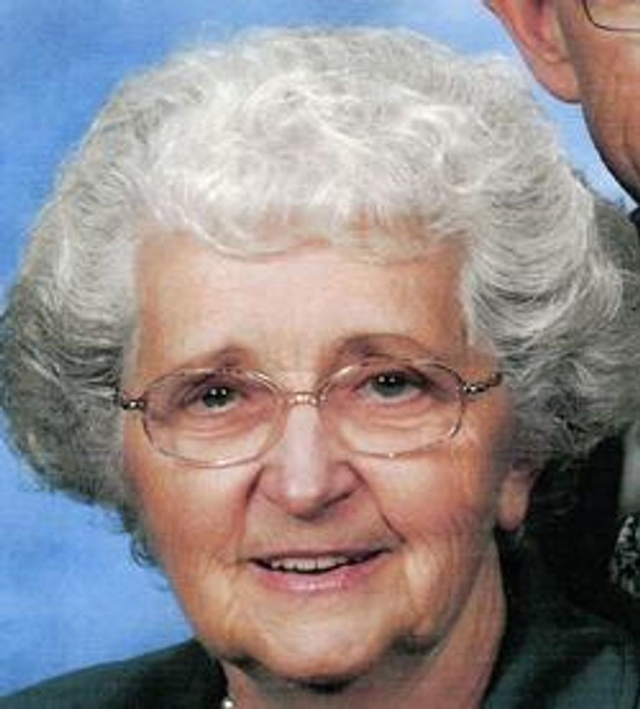 Betty R. Edwards Profile Photo