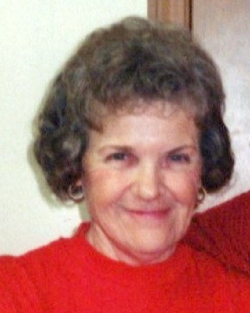 Loraine Savage Profile Photo