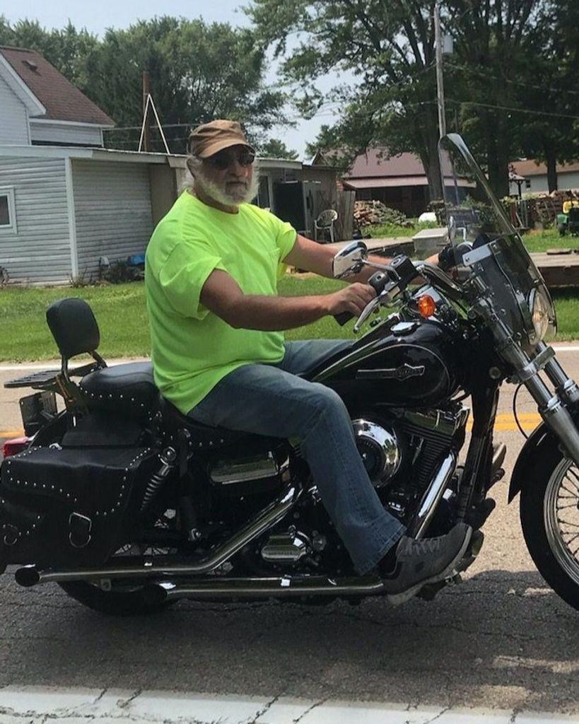 Robert E. "Bob" Reisinger