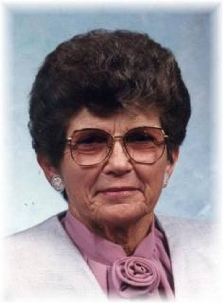 
Esther
 
Lemke
 Profile Photo