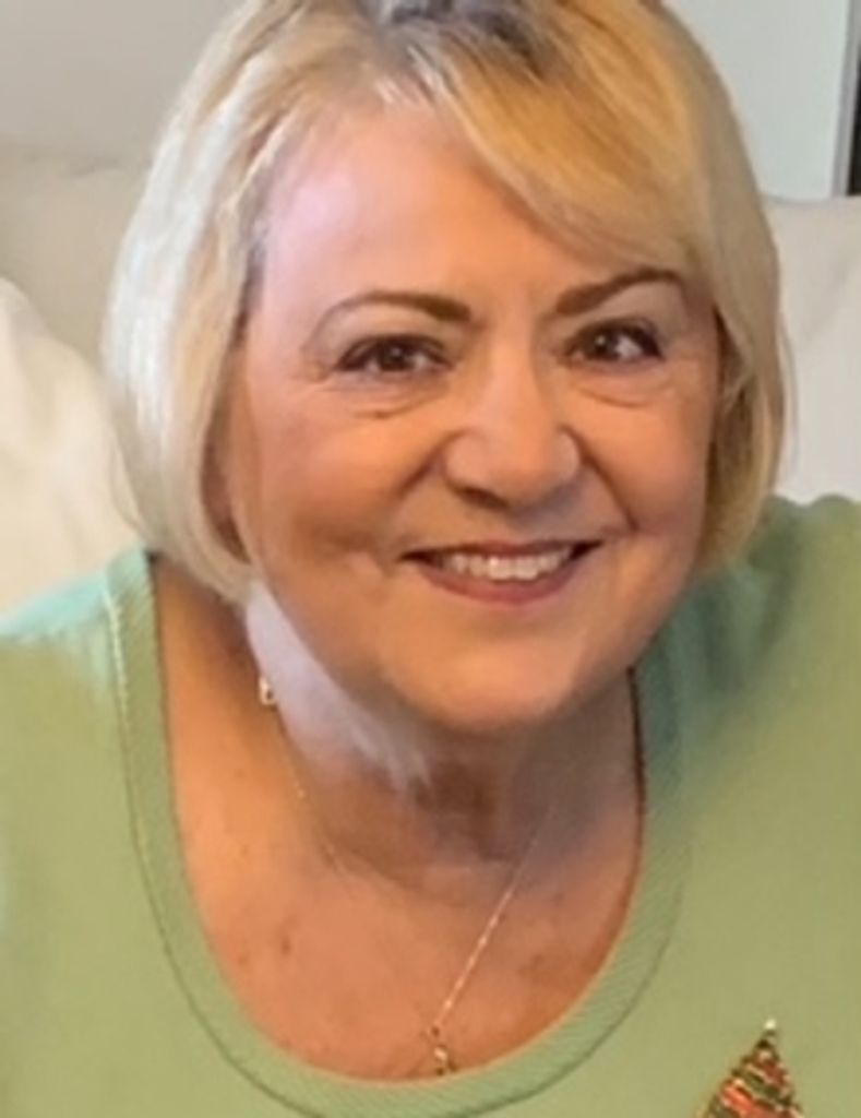 Linda J. (Colombo) Lelland