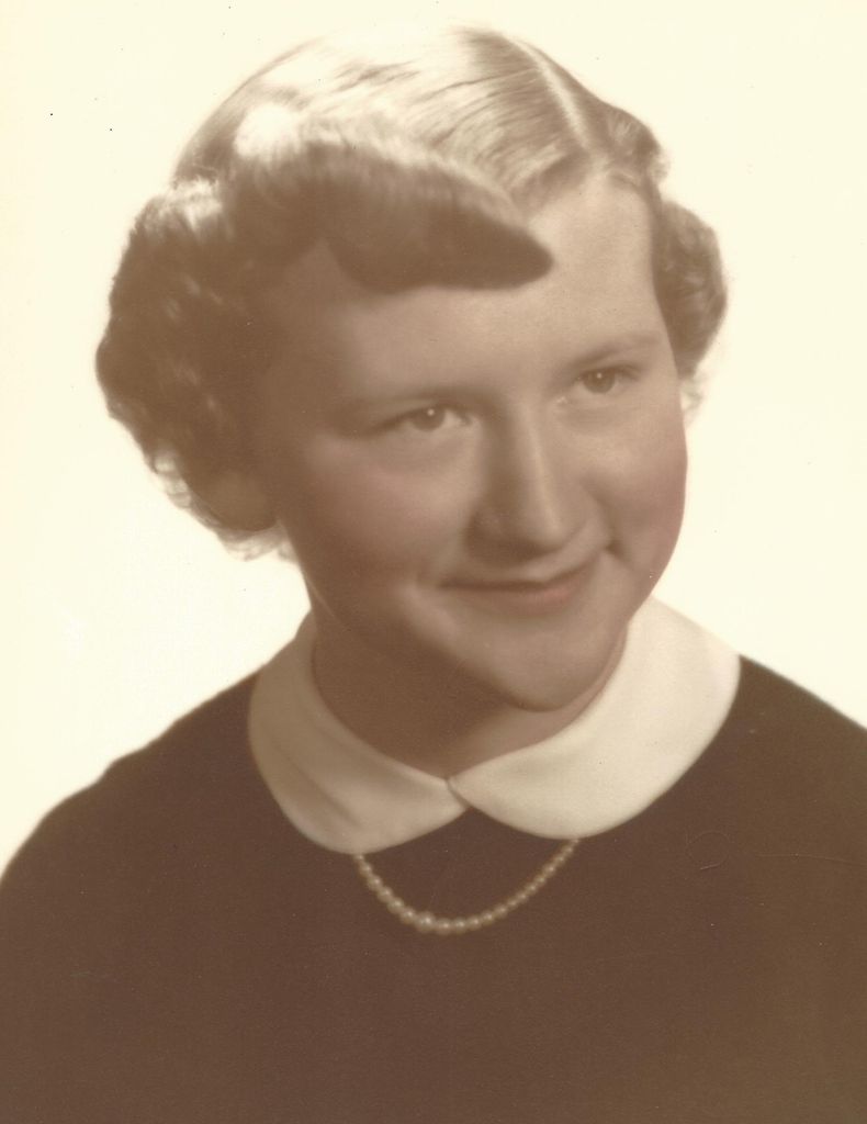 Lorraine Podlaski Gelnett