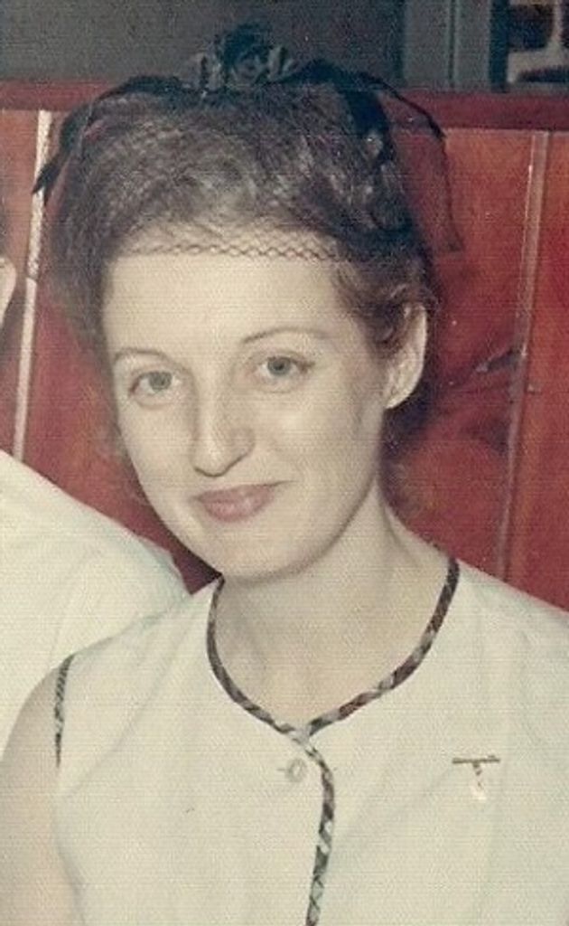Margaret C.  "Peg" (Loye)  Reid