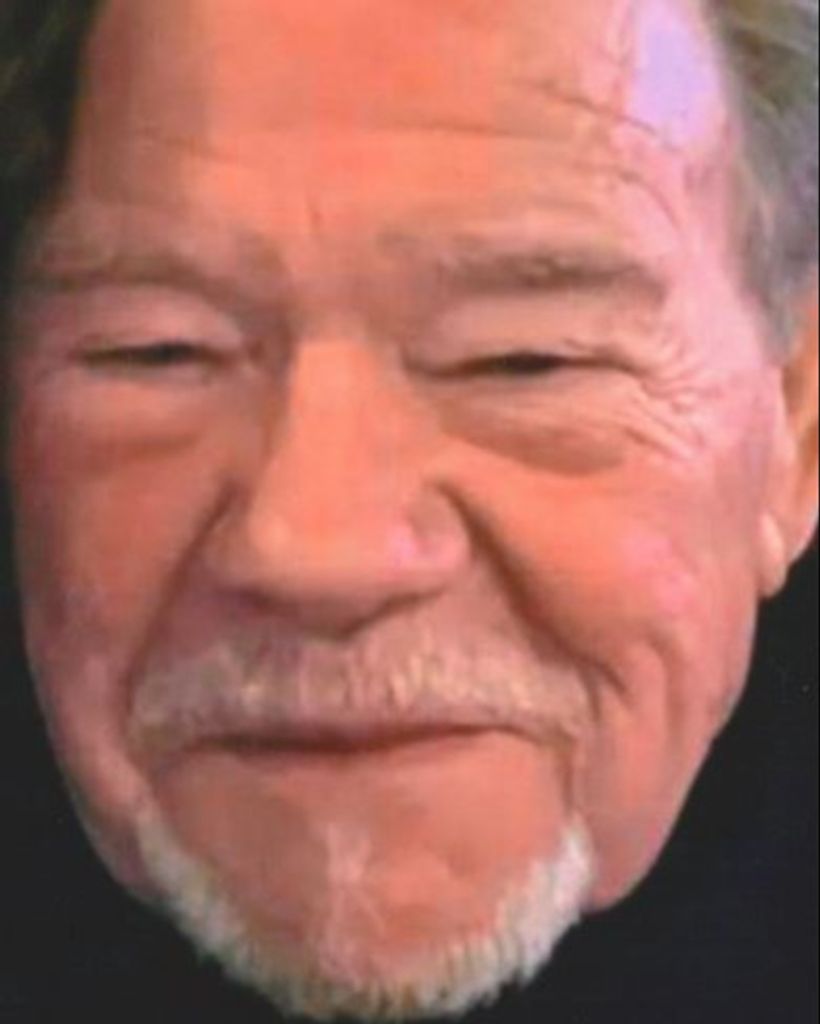 Robert "Casey" Tschirhart Profile Photo