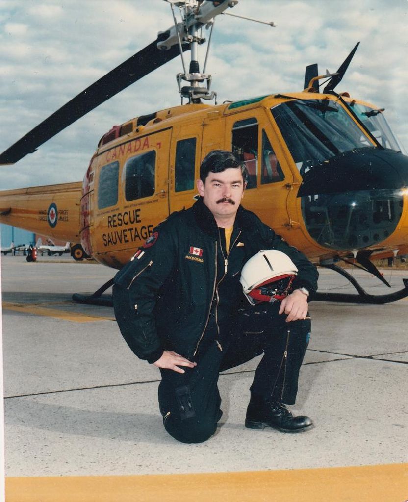 Stephen Glen Macdonald Profile Photo
