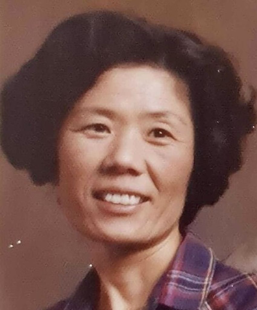 Chizuko Schenkel Profile Photo