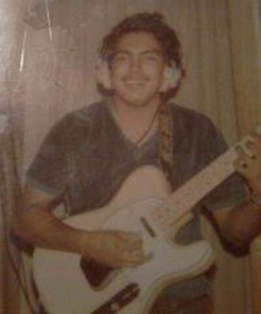 Joe Sifuentes Marron