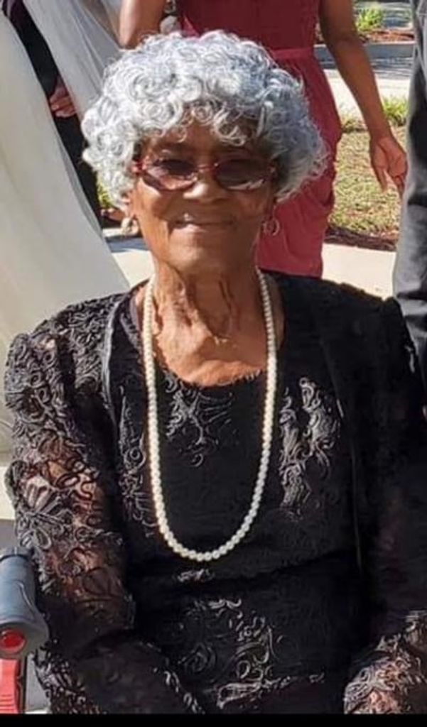 Oralee S. Dingle Profile Photo