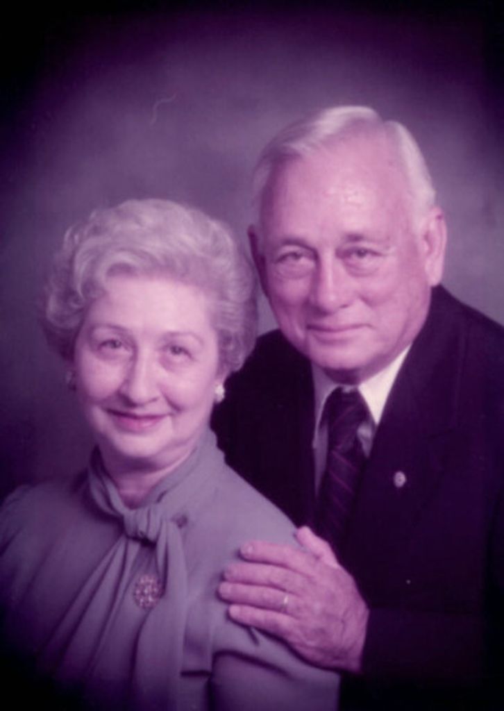 Rose Marie Looney Hernandez Profile Photo