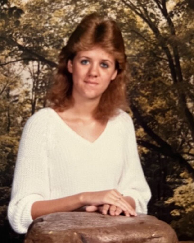Kimberly Sue Tucker