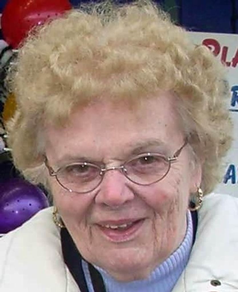 Elizabeth H Murray