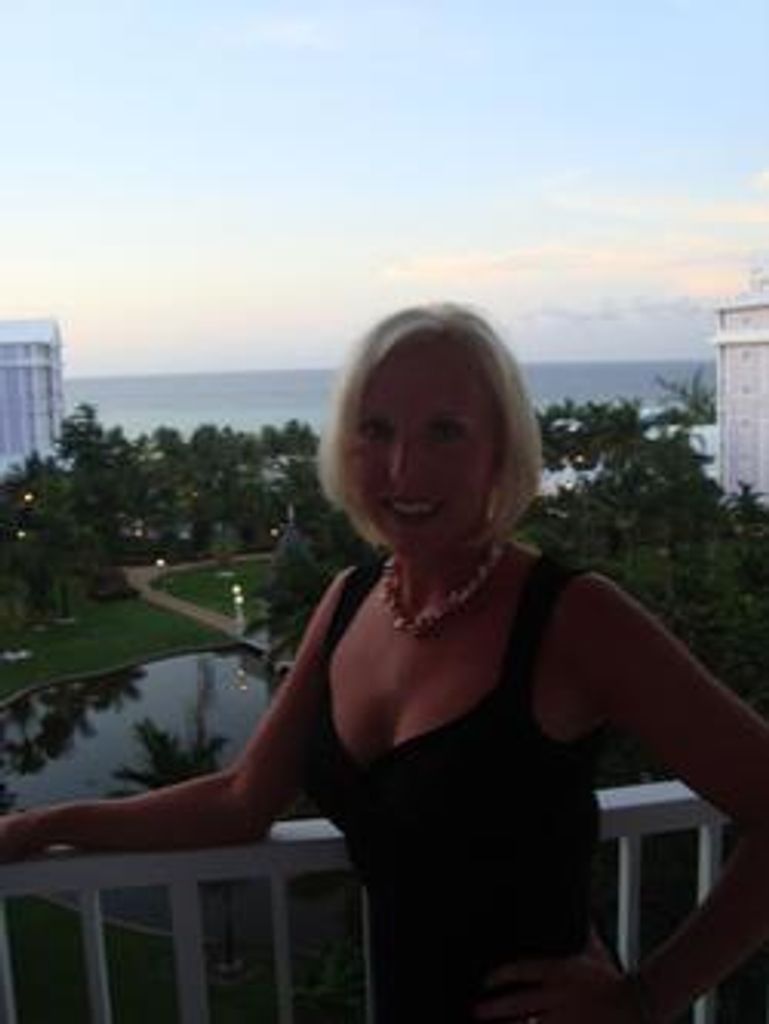 Christina M. Kleinebekel Profile Photo