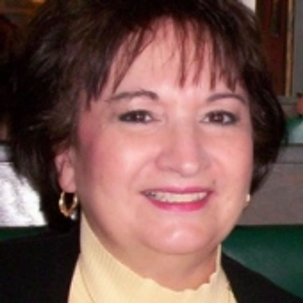 Ruth Comeau Profile Photo