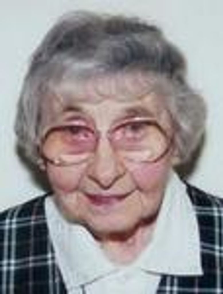Minna E. Usadel