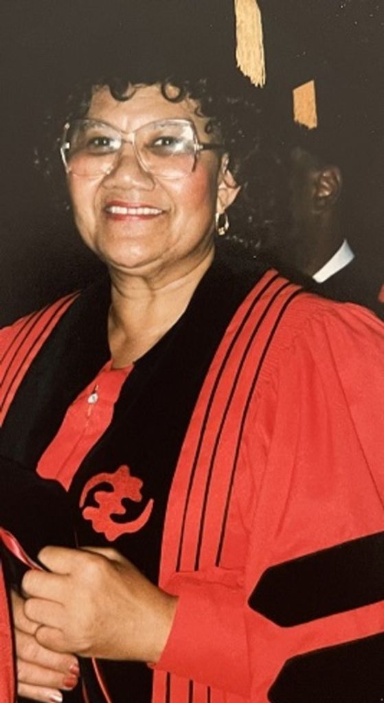 Lillie Elizabeth Lawton Travis