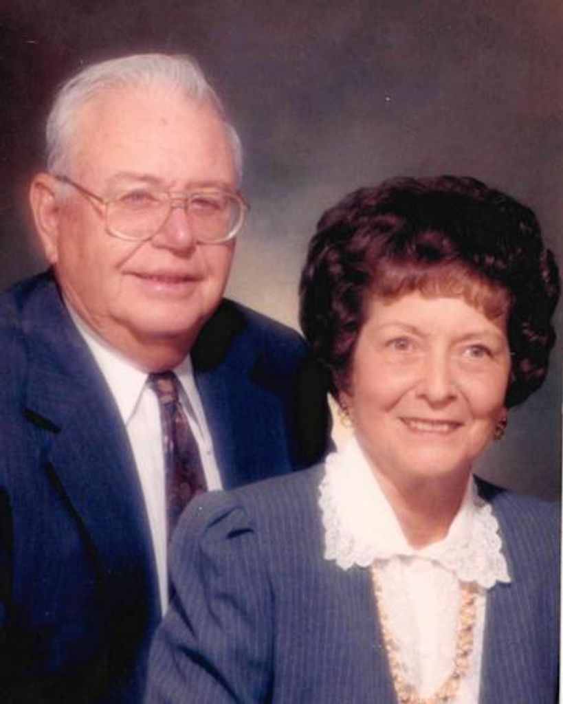 Iona L. Applegate Profile Photo