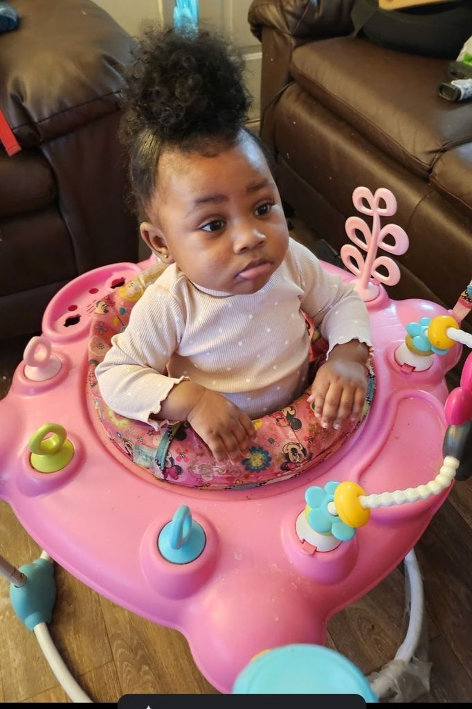 Xyla Ariya White