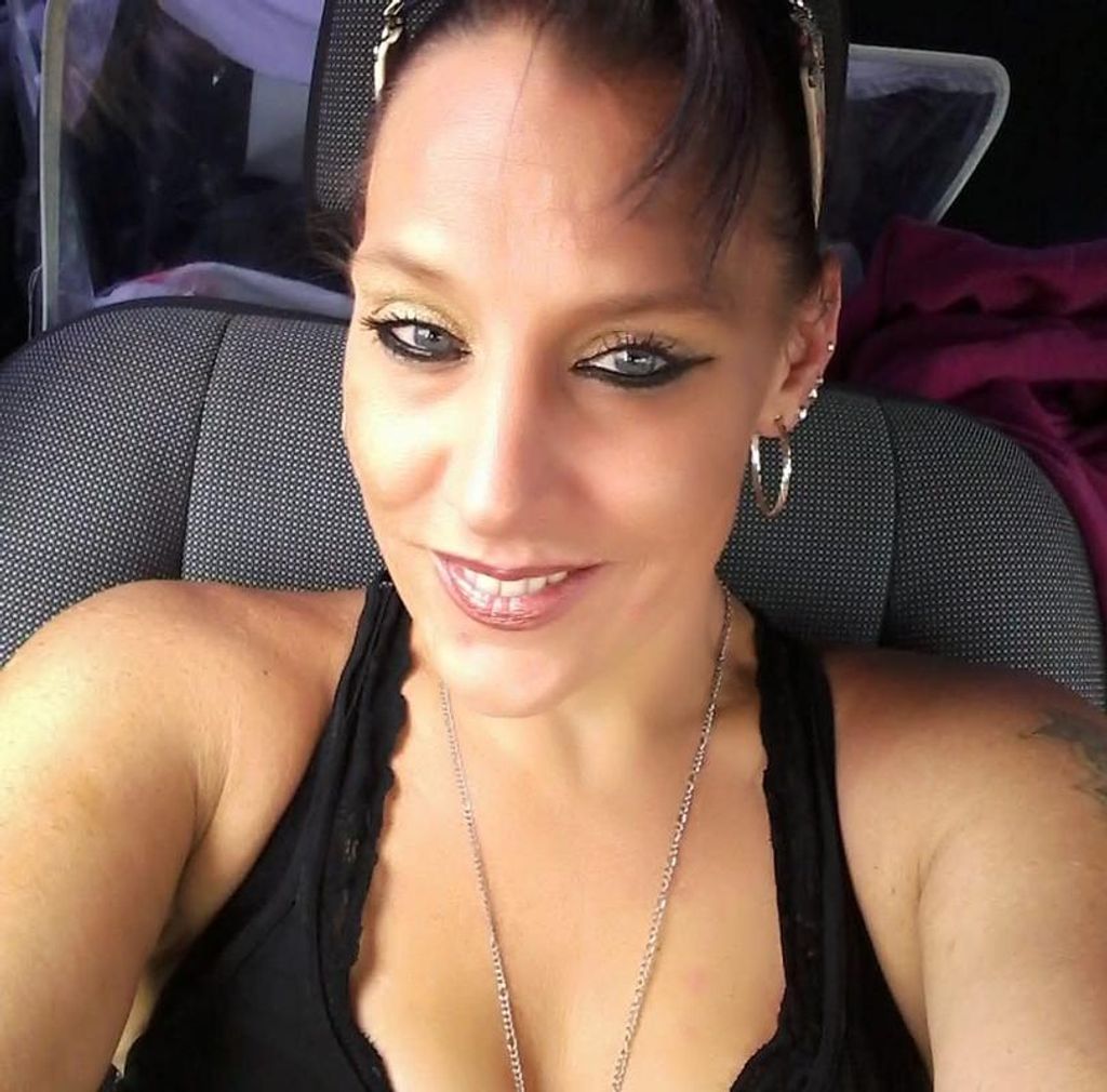 April Stilwell Profile Photo