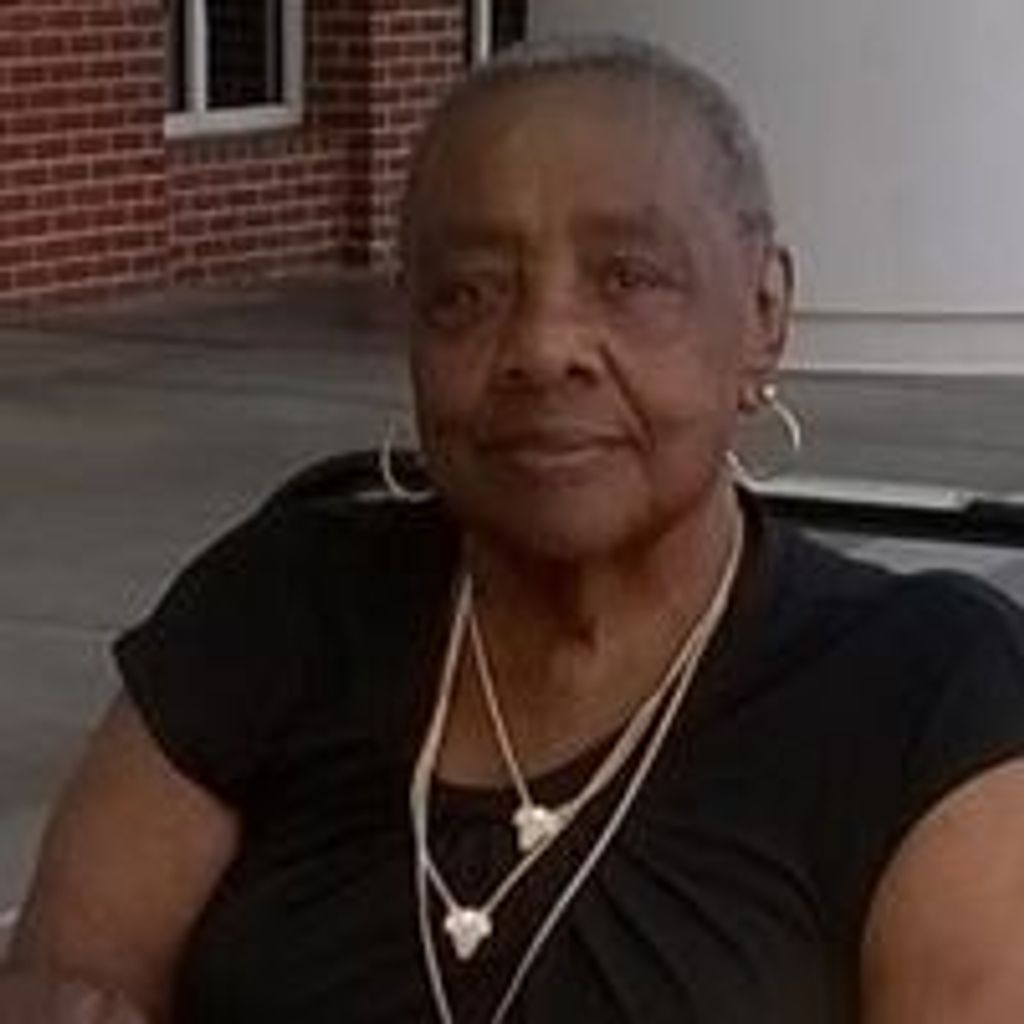 Evelyn Lois Tunstall