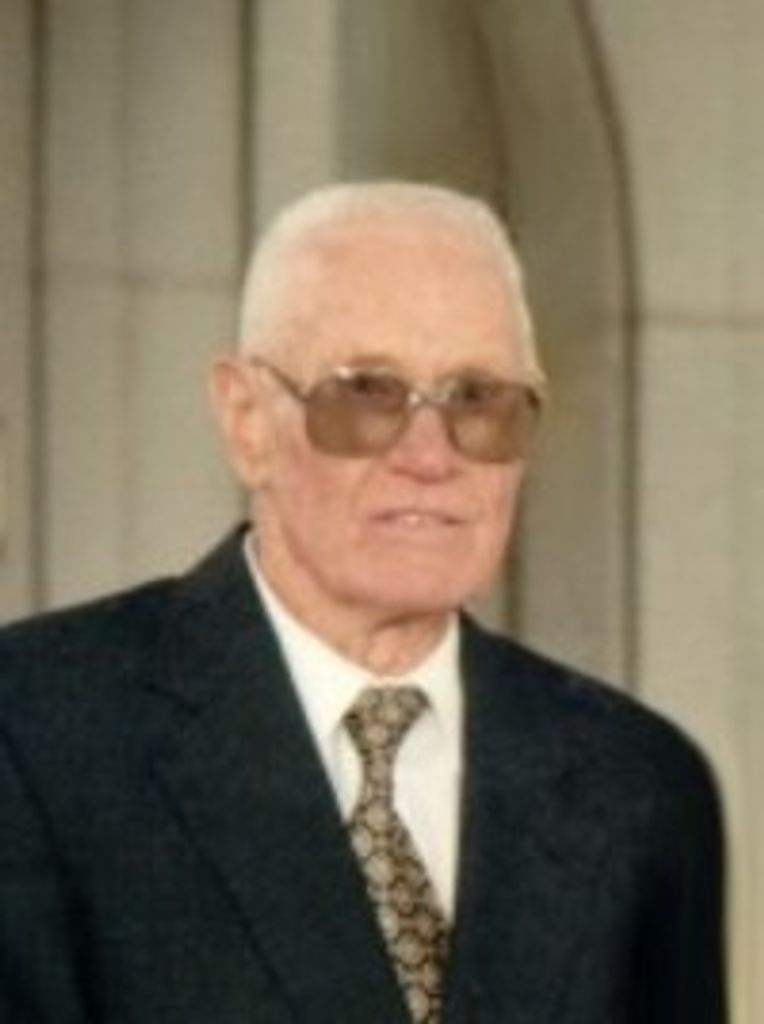 Julius Crow