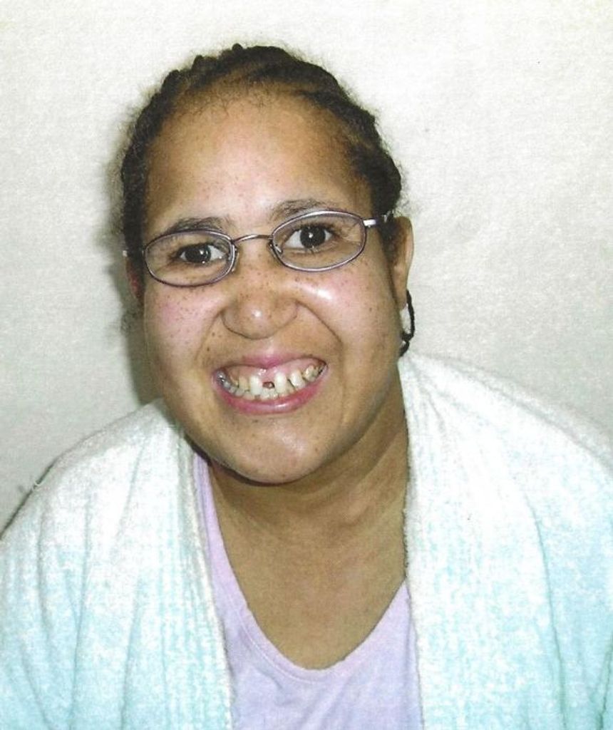 Miss Tomica Rochelle Martin