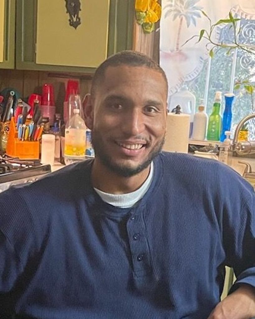 Michael Andres Jones Profile Photo