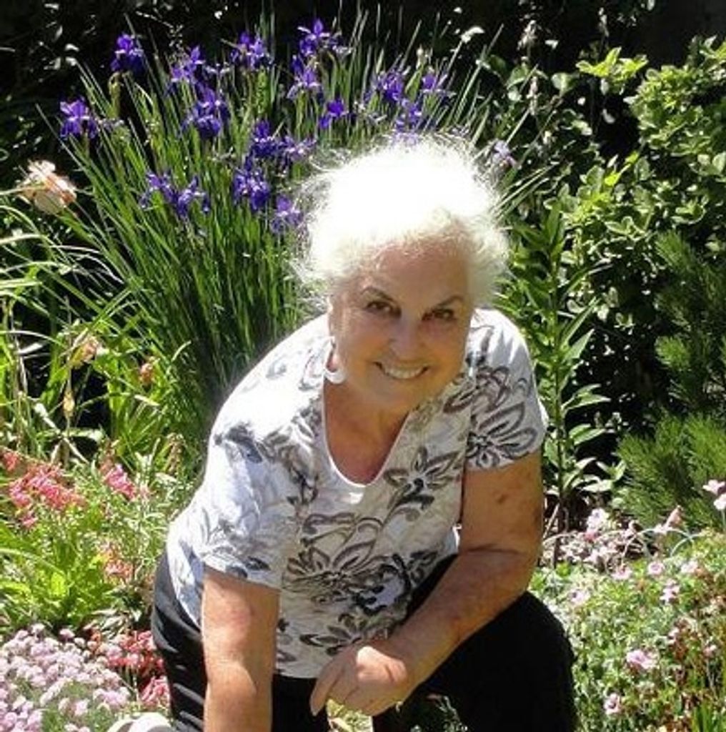 Shirley Lillian Lange