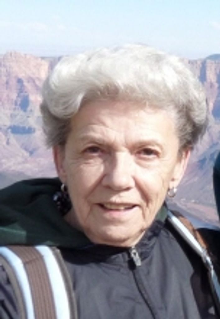 Edna 'Edna' Garshelis Profile Photo