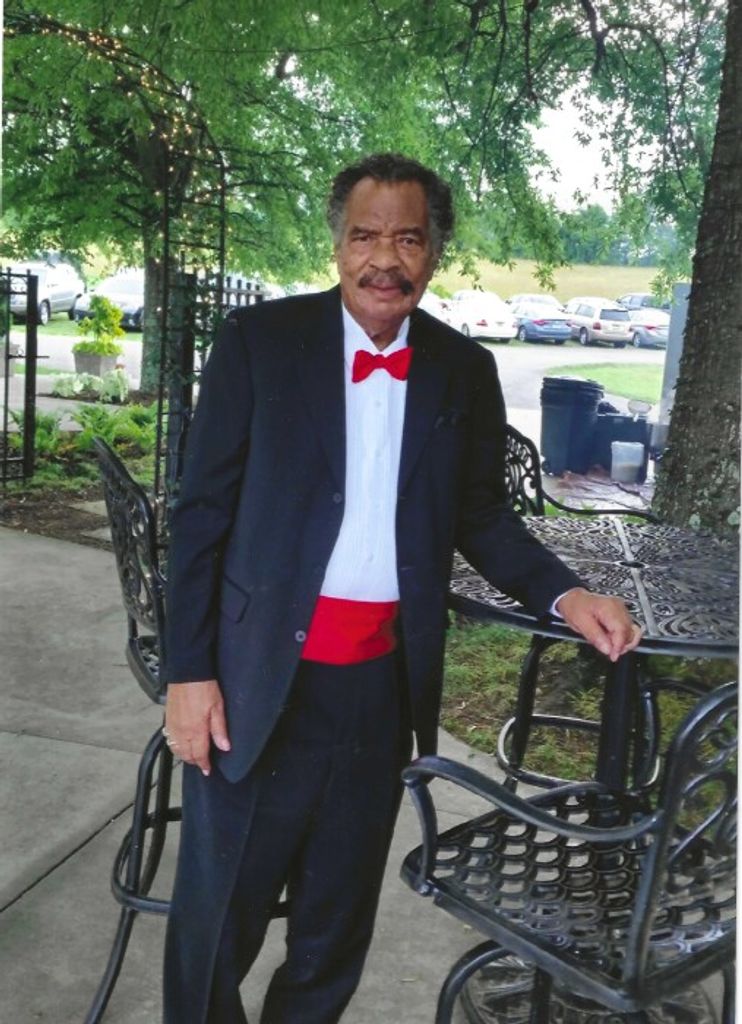 Raymond Wayne Leverette