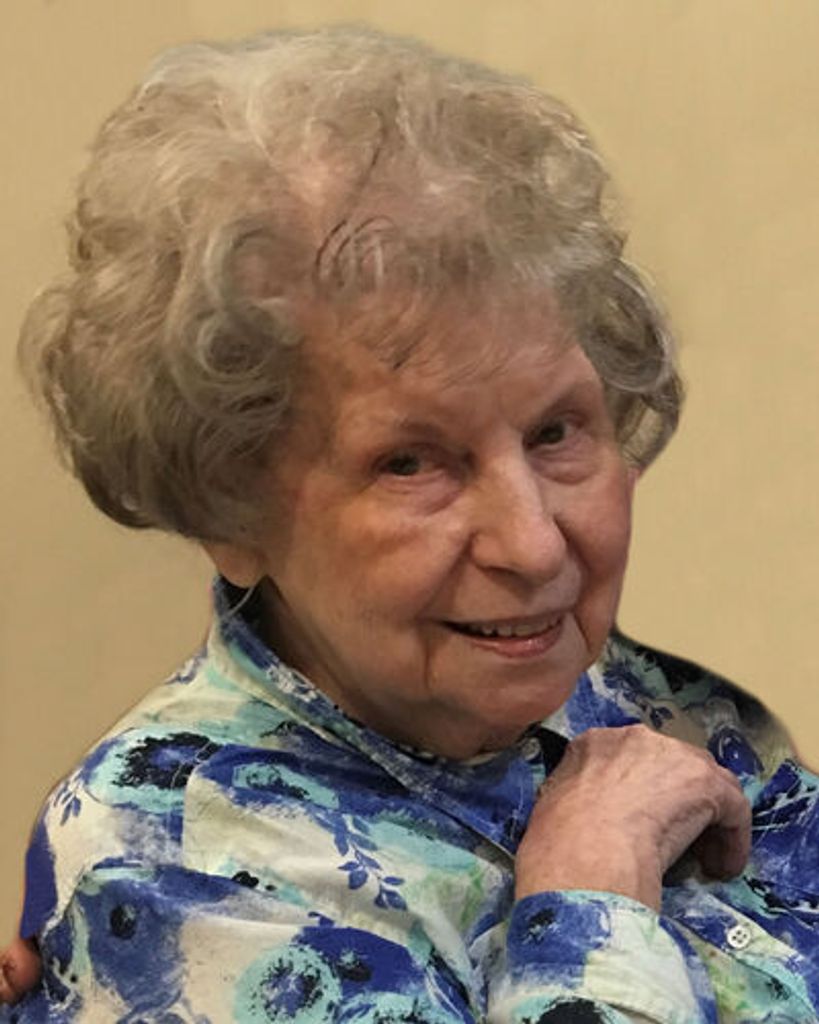 Leone 'Lee' Annette Campbell