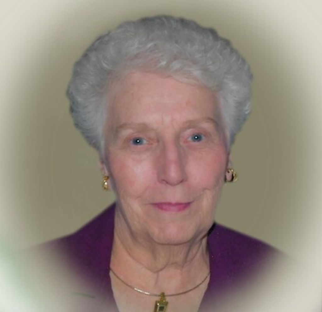 Elizabeth Grace Hess Profile Photo