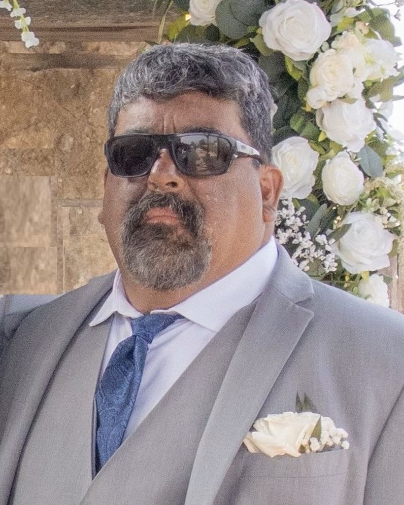 Robert R. Ramirez Profile Photo