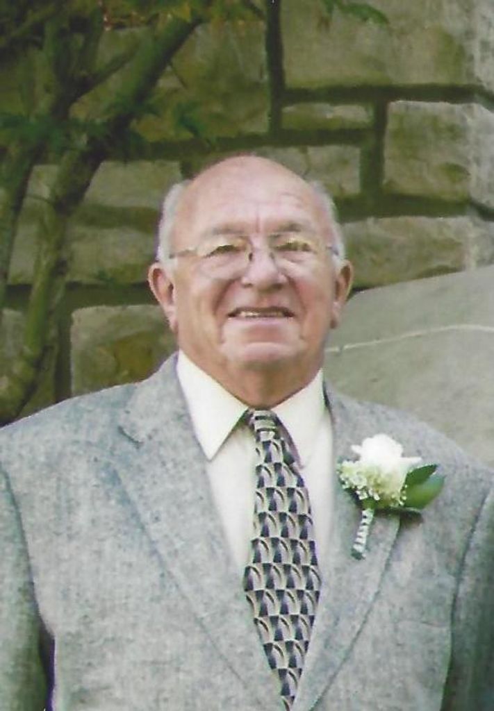 Leon Francis Siebenahler Profile Photo