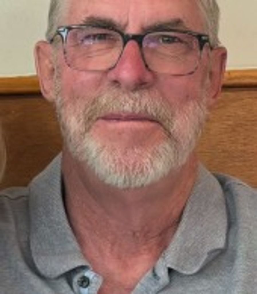 Robert Coursen Off Profile Photo