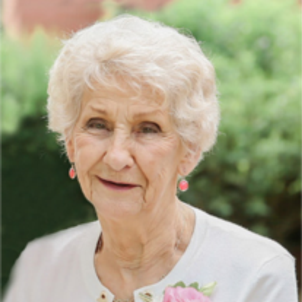 Lorraine G.  Tollefson