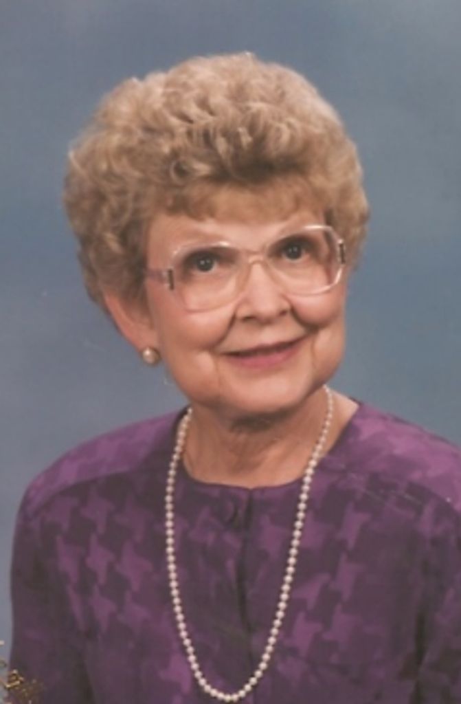 Lois E (Sausser) Harring Profile Photo