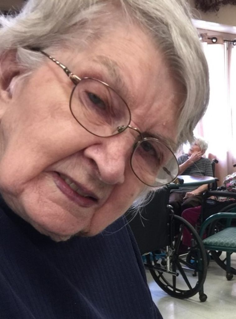 Rosalind "Rose" Ann (Lichtenfels)  Krausz