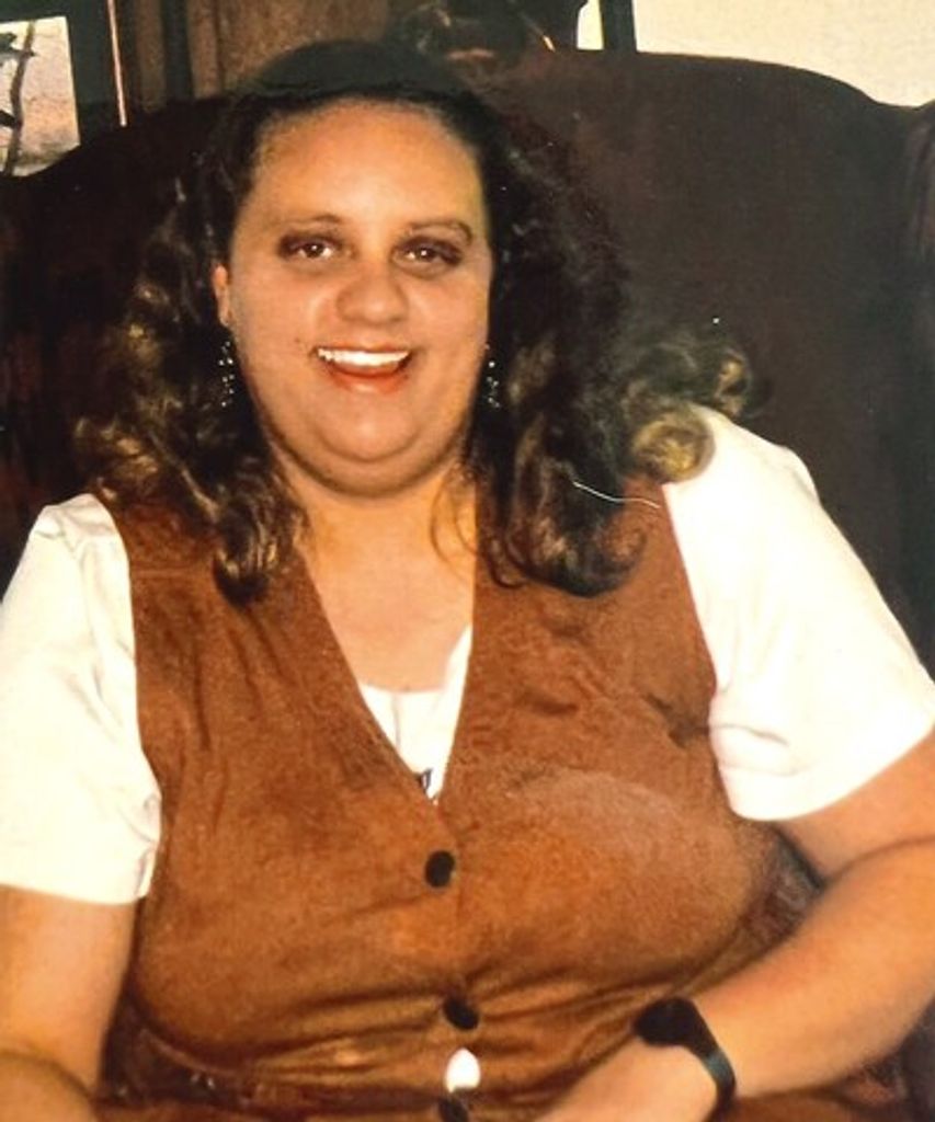 Janell Sanders Elliott Profile Photo