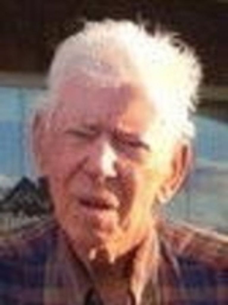 Max  Lennon Davis