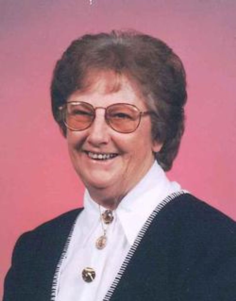 Anita E Ladwig