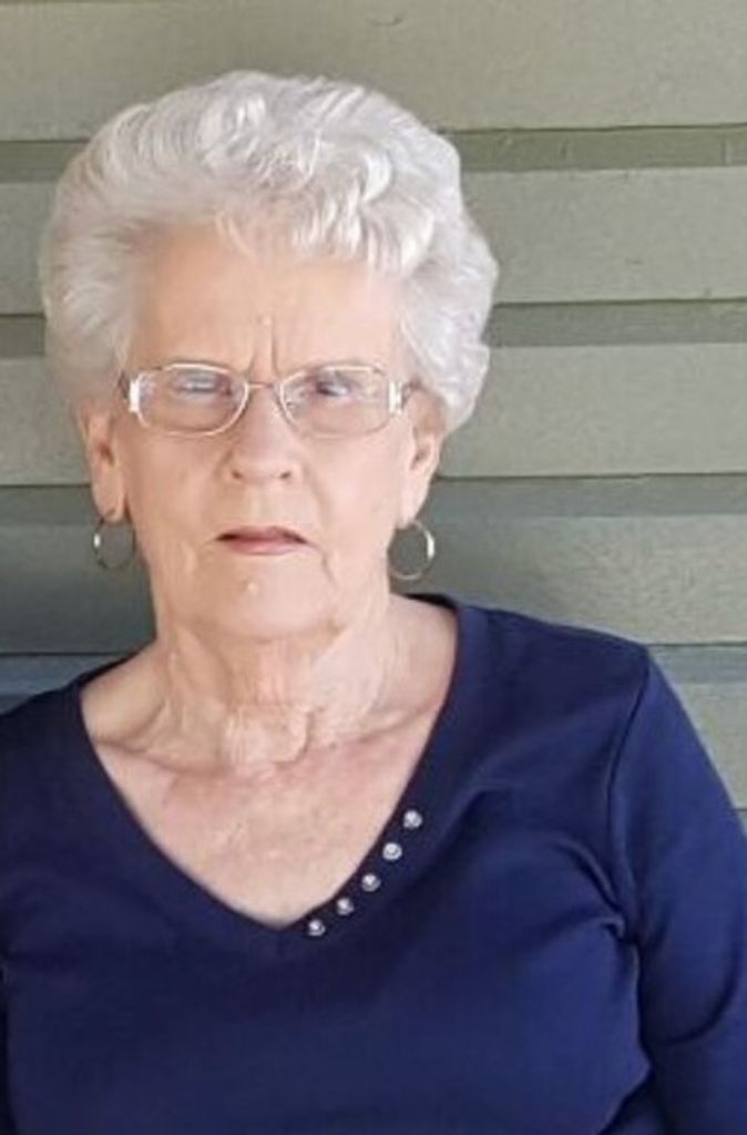 Wanda Louise Holcomb