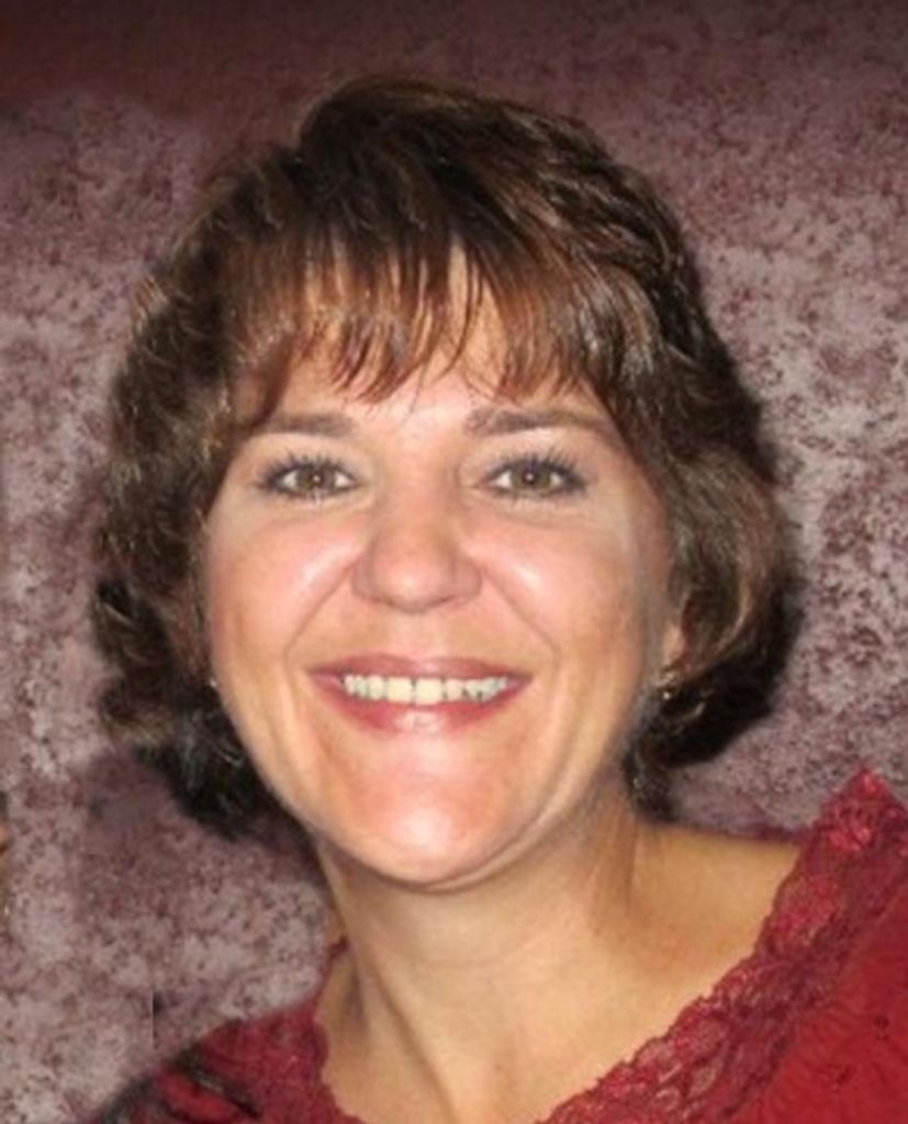 Janine Louise Schutz Profile Photo