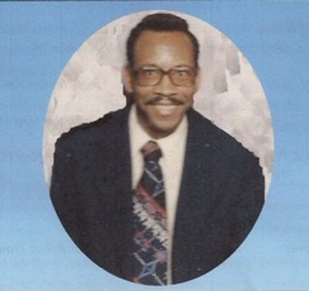 Robert T Jones Profile Photo