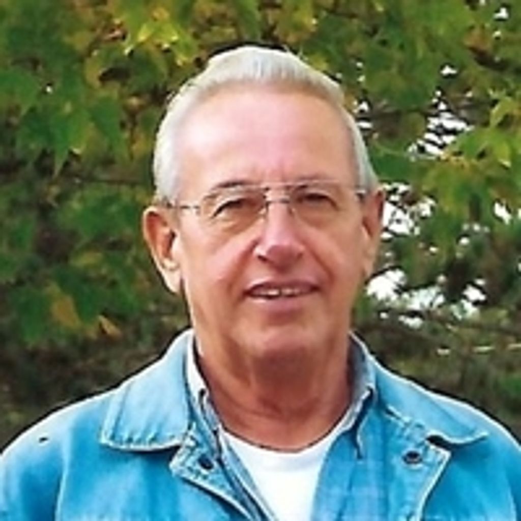 Carl  Henry Zmrzlik Profile Photo