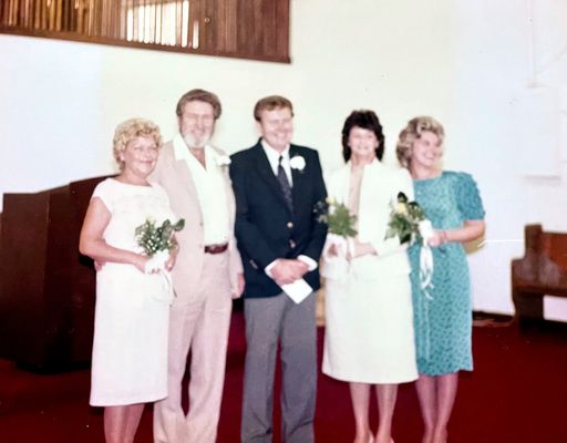 Bobby Lee Moss photo gallery thumbnail 12 of 69
