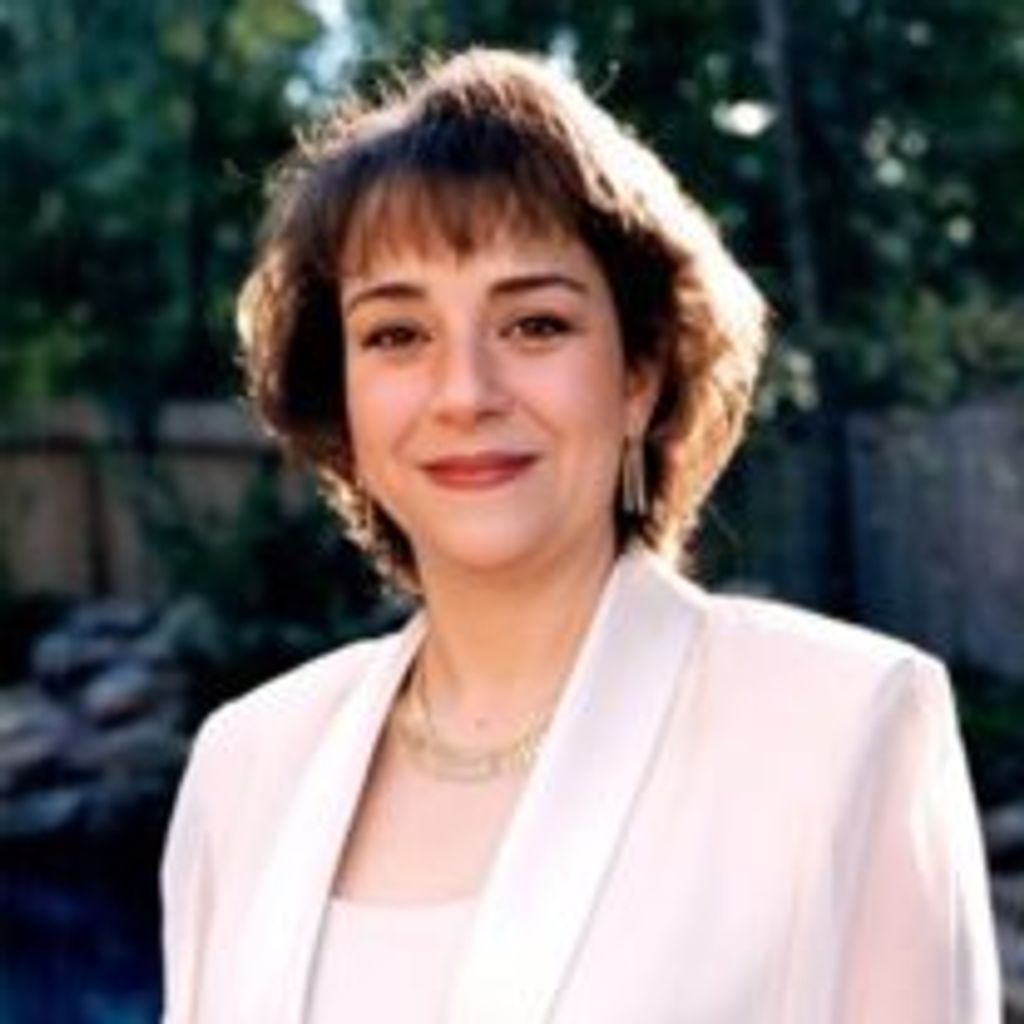 Elvira Gabriela Mendoza Mclemore